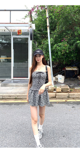 sleeveless tube dress