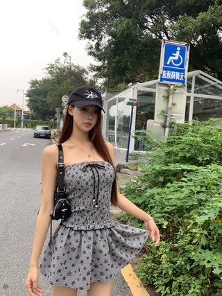 sleeveless tube dress
