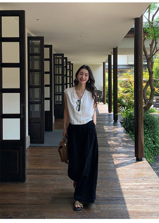 linen sleeveless top