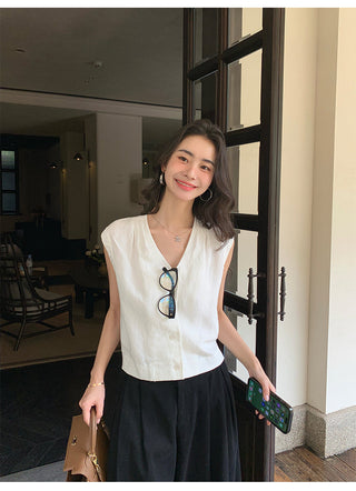 linen sleeveless top