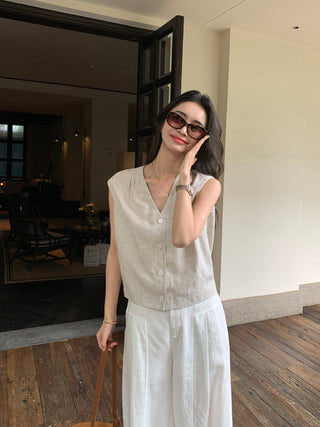 linen sleeveless top