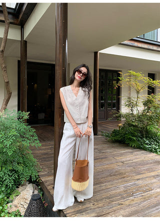 linen sleeveless top