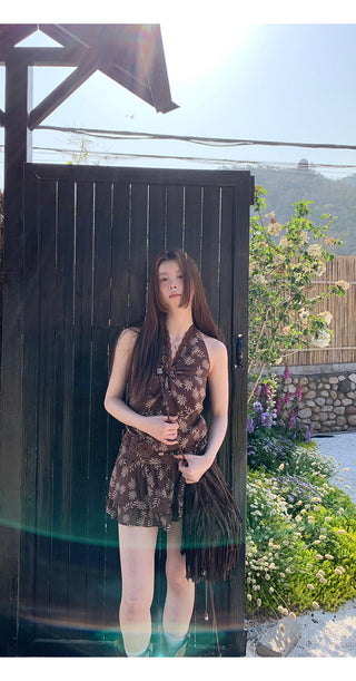 brown halter top