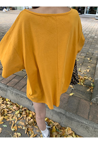 loose strapless top