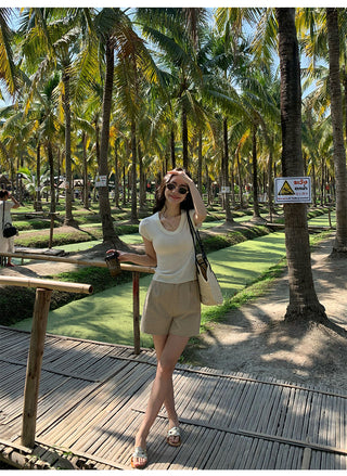 khaki retro shorts