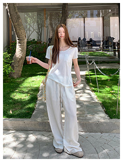 white niche top