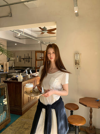 white niche top