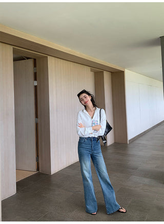 V-neck loose shirt