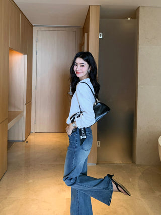 V-neck loose shirt
