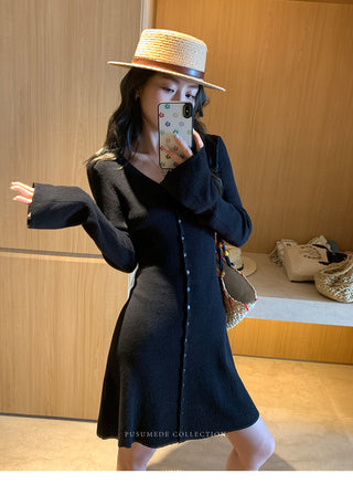 knit V-neck dress