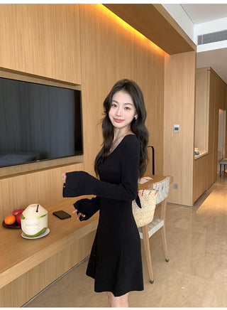 knit V-neck dress