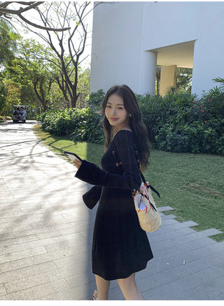 knit V-neck dress