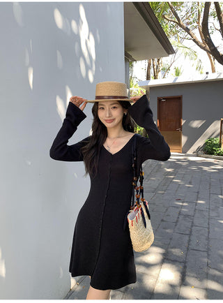 knit V-neck dress