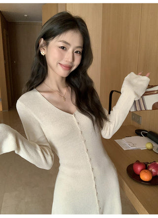 knit V-neck dress