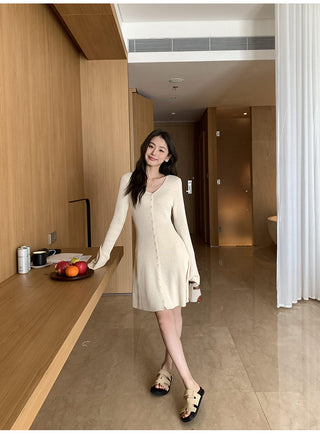 knit V-neck dress