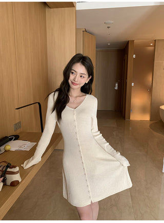 knit V-neck dress