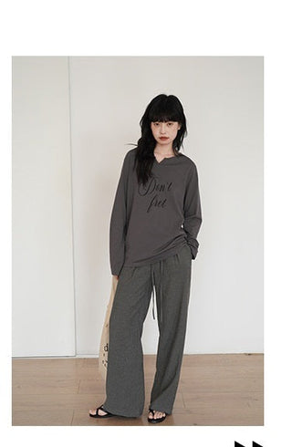 V-neck long sleeve