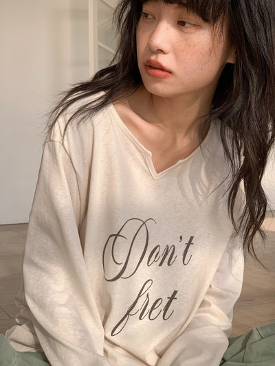 V-neck long sleeve