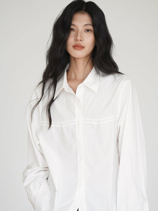 white loose shirt