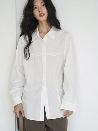 white loose shirt