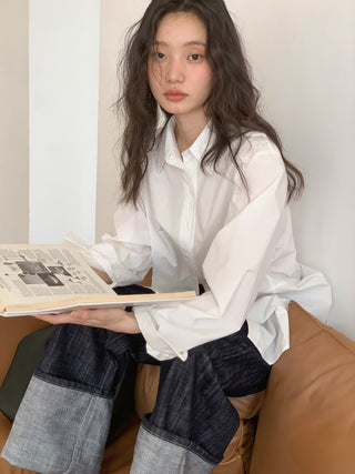 white retro shirt