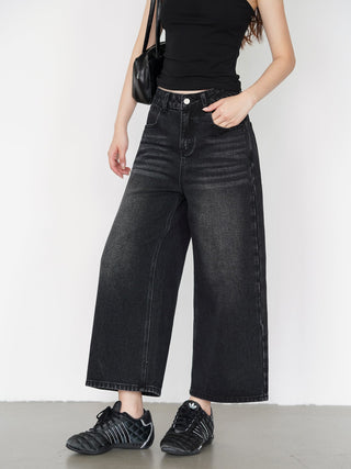 washed cropped jeans