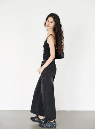 washed cropped jeans