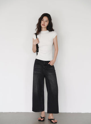 washed cropped jeans