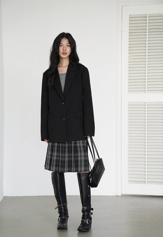 pleated plaid skirt