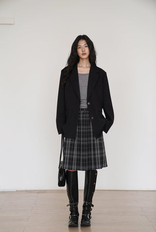 pleated plaid skirt