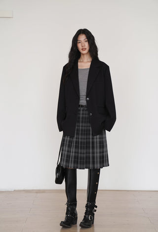 pleated plaid skirt