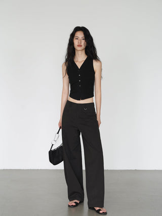 V-neck crop-top
