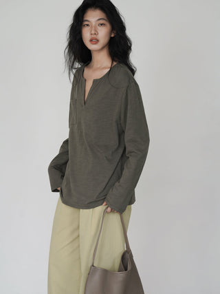 V-neck long top