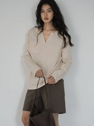 V-neck long top