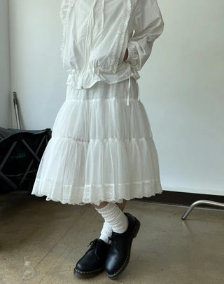 fantastic lace skirt