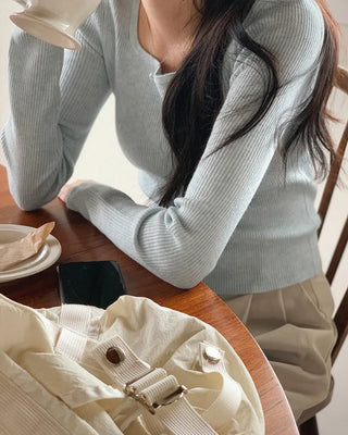 Semi-square knit