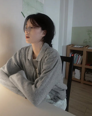 Soft color cardigan