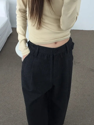Delicate fit slim crop t-shirt