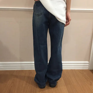Neat-fit medium-wash denim pants for everyday wear