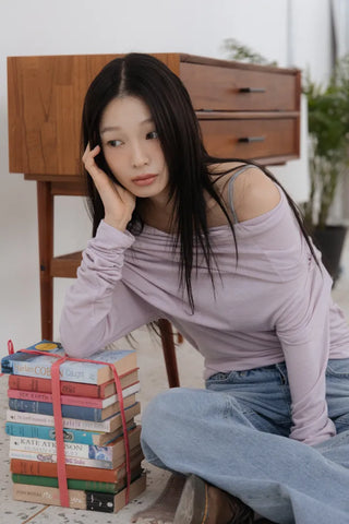 Drape Off-Shoulder Long Sleeve T-Shirt