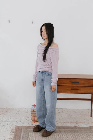 Drape Off-Shoulder Long Sleeve T-Shirt