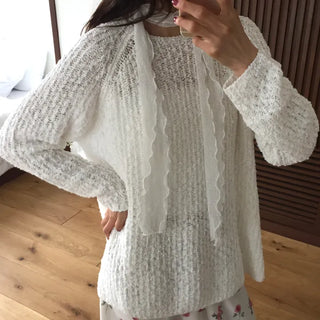 Contrast Line Slim Fit Round Knit