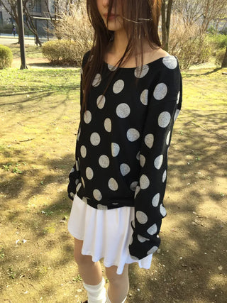 Dot Pattern Off-Shoulder Long Sleeve
