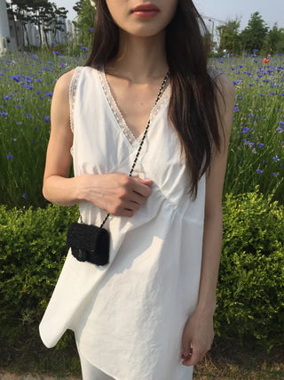 Eve Sleeveless Blouse