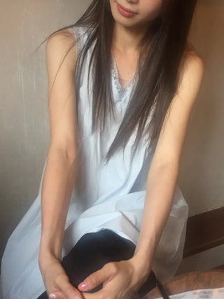 Eve Sleeveless Blouse