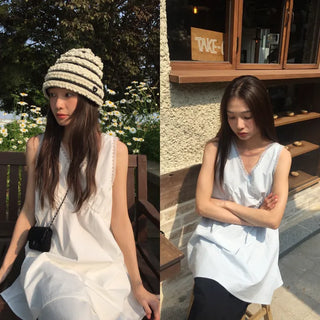 Eve Sleeveless Blouse