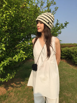 Eve Sleeveless Blouse