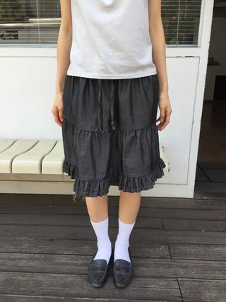 Frilled Tiered Mini Skirt with Elastic Waist Kitsch Vintage Look