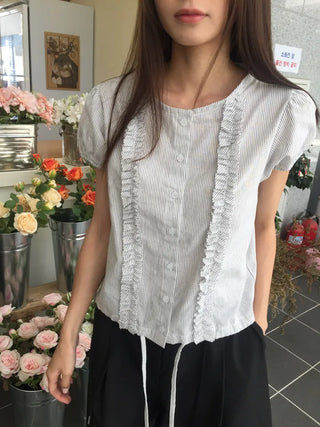 Line Frill Blouse