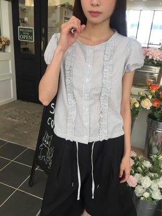 Line Frill Blouse